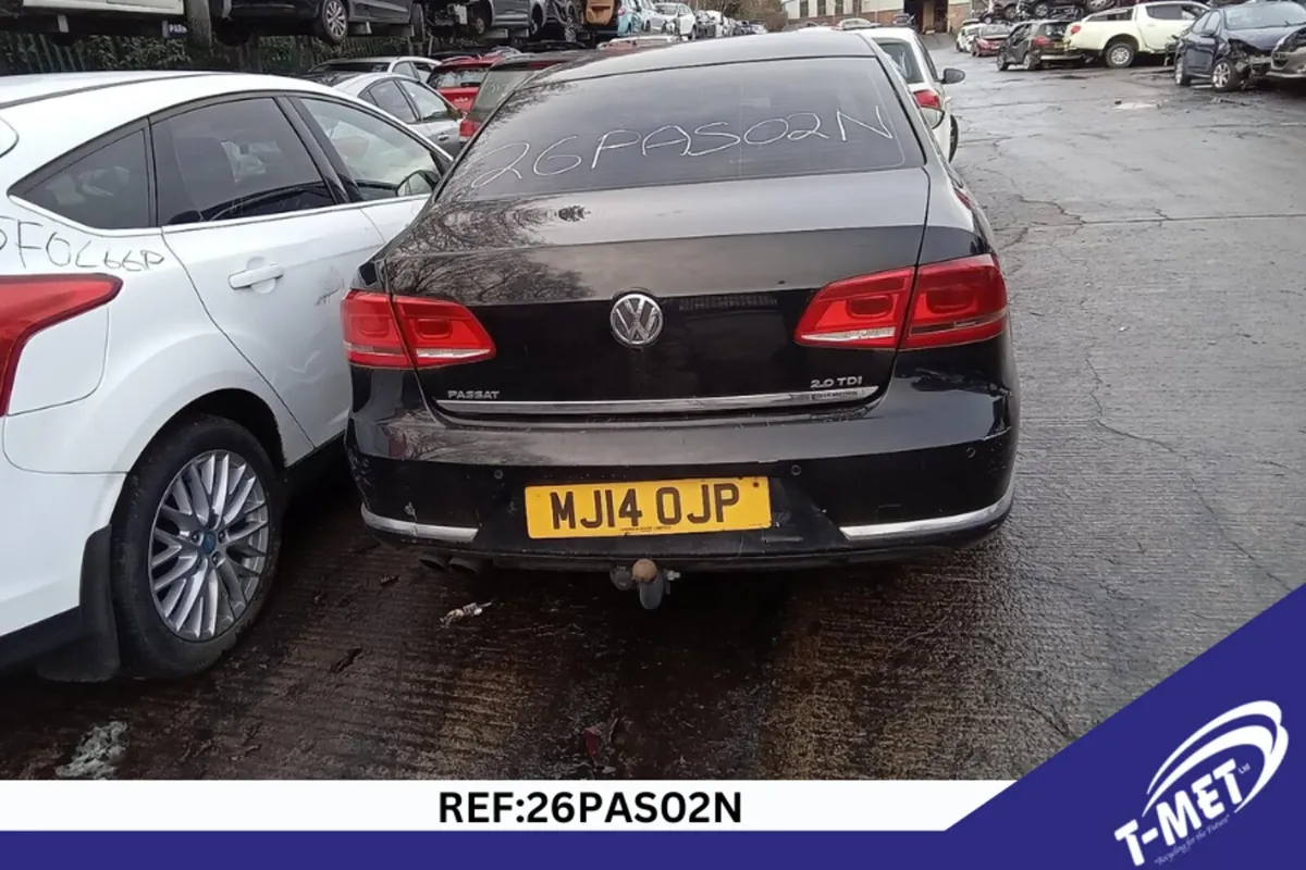 2015 VW PASSAT BREAKING FOR PARTS - Image 2