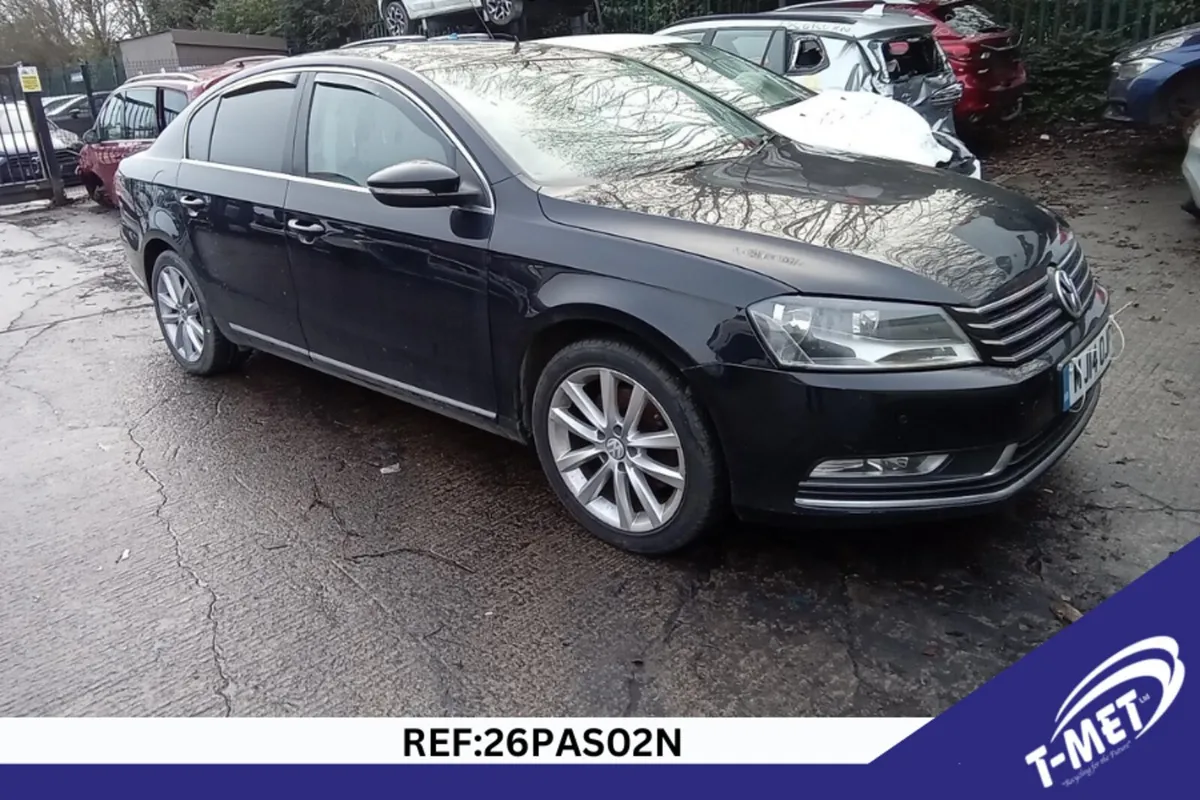 2015 VW PASSAT BREAKING FOR PARTS - Image 4