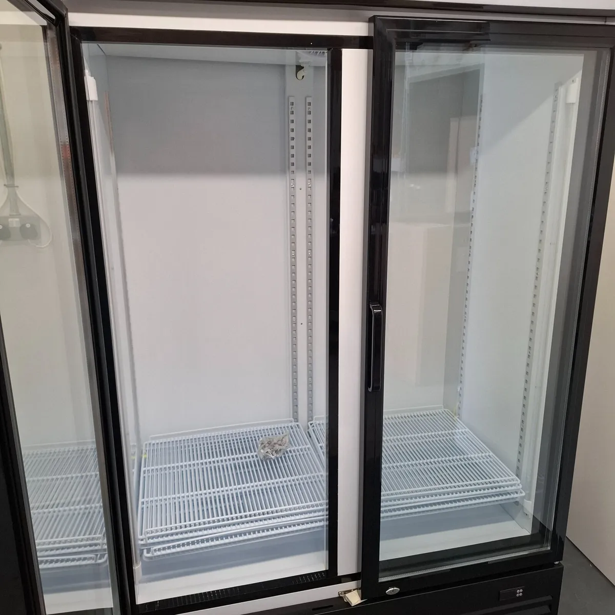 Commercial Double Door Display Refrigerator - Image 3