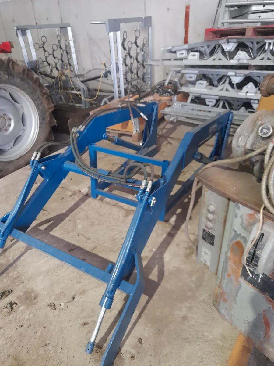 Tanco loader - Image 1