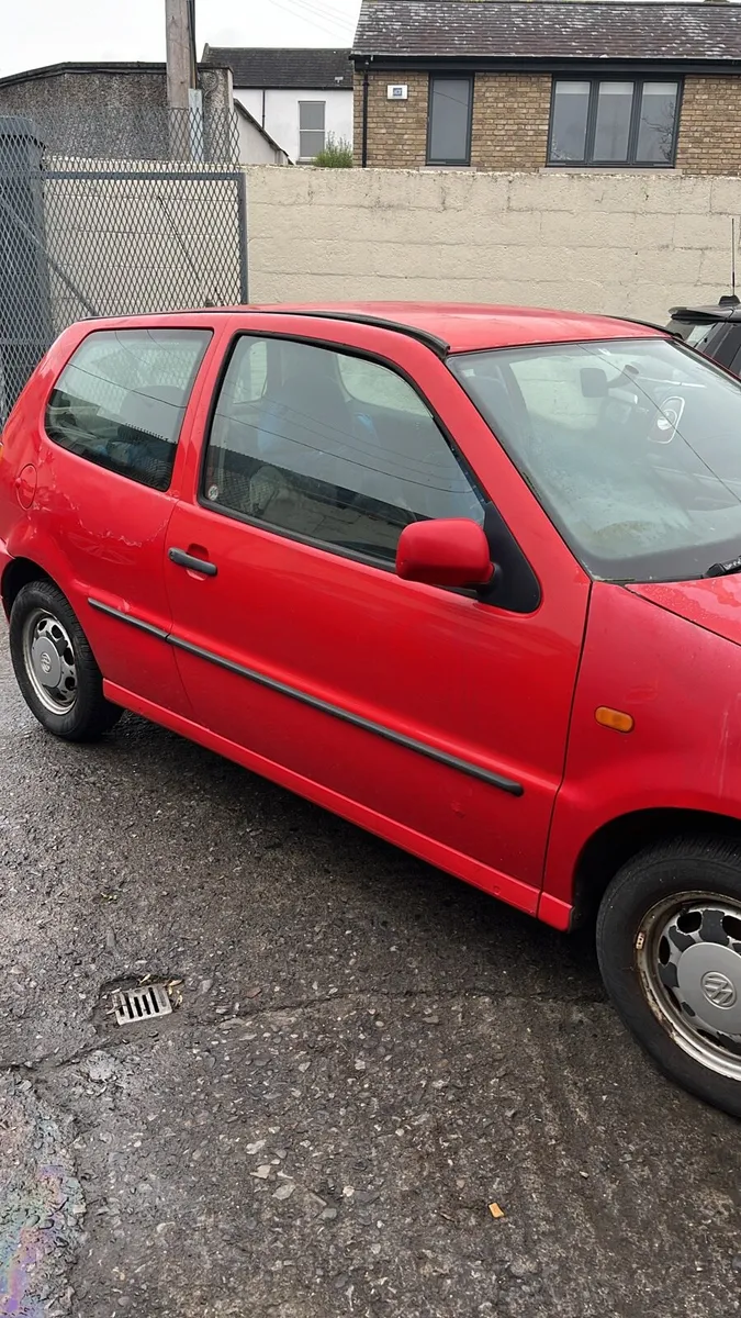 VW POLO - Image 4