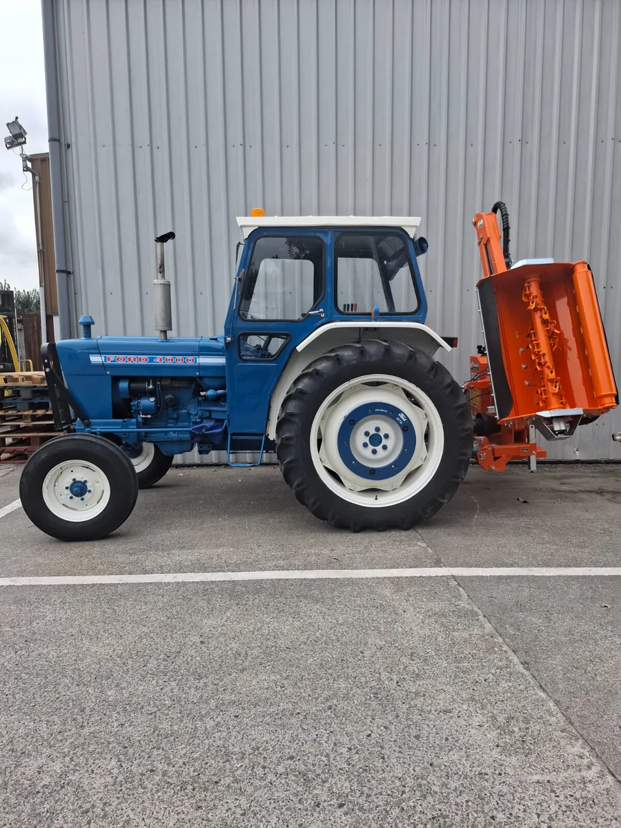 Rinieri BRV 450 Flail Hedge Trimmer - Image 1