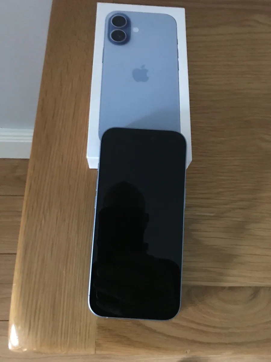 FOR SALE I phone 17 - Image 1