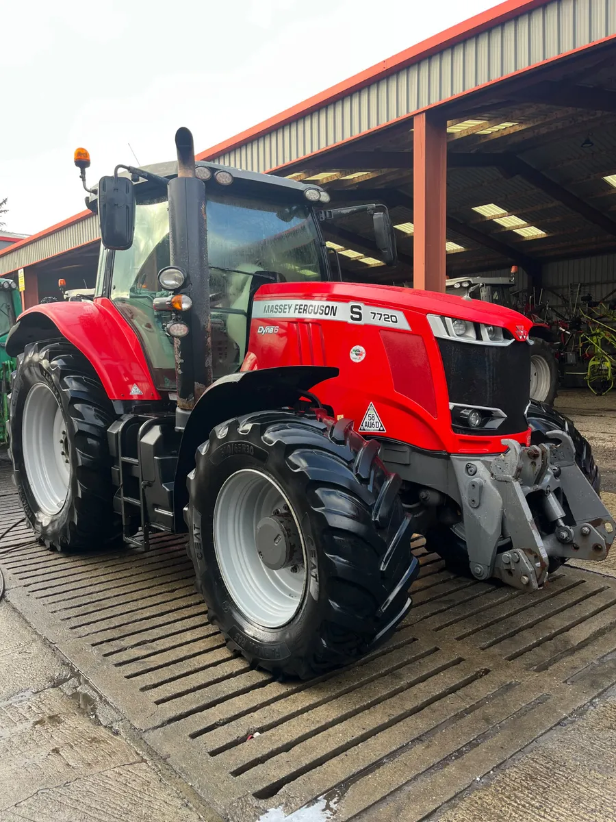 Massey Ferguson 7720S - Image 2