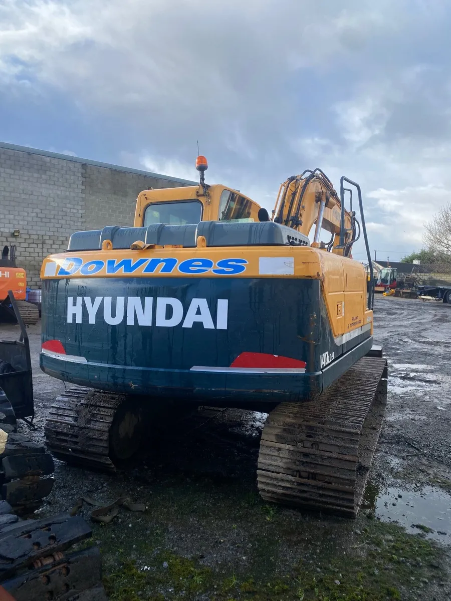 2011 Hyundai 140-9 - Image 3