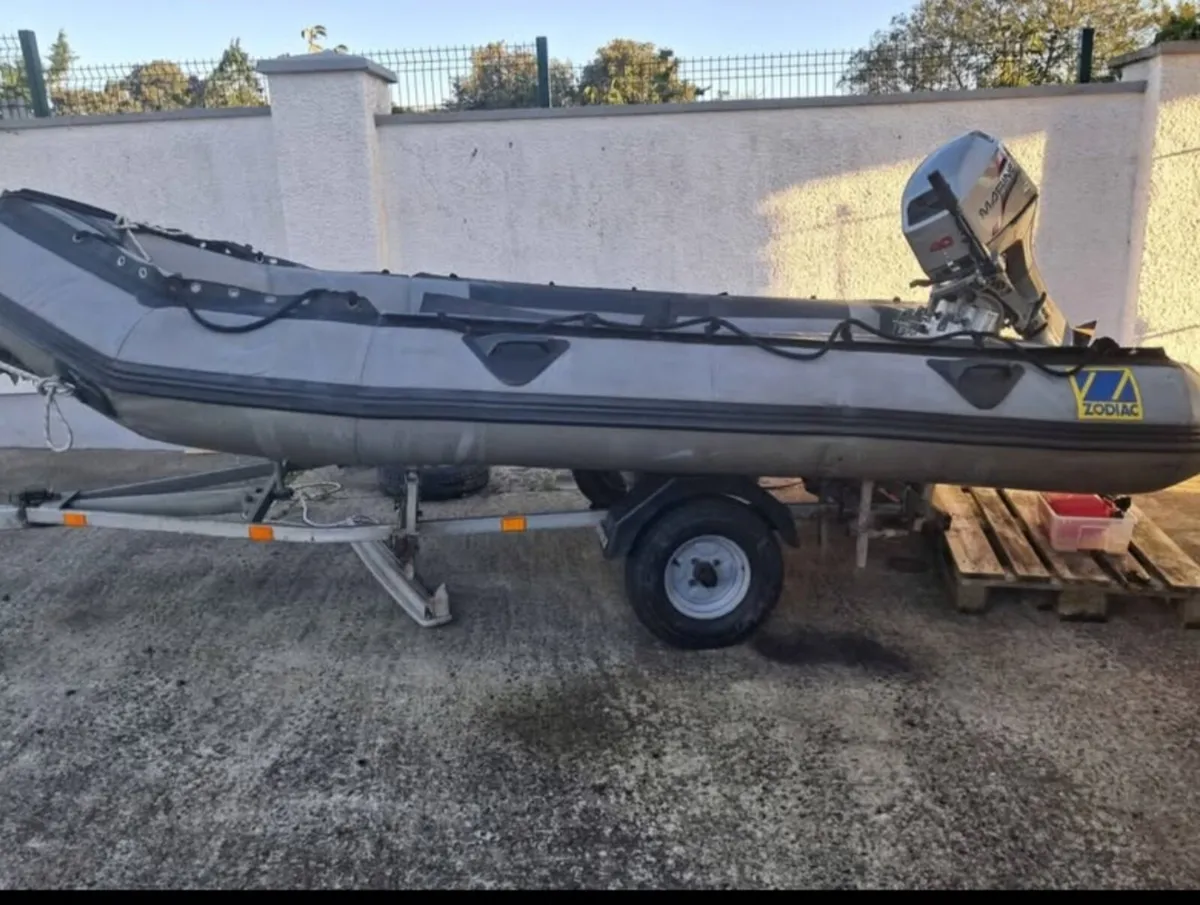 Zodiac sib trailer and 40hp engine - Image 2