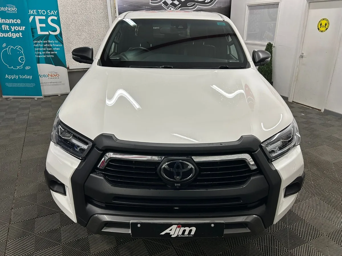 Toyota Hilux Invincible X 2.8 D4D 2022 - Image 3
