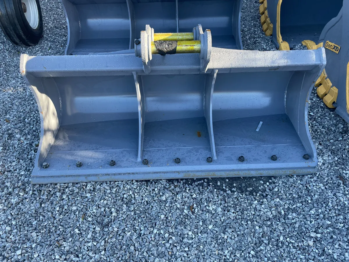 Excavator buckets - Image 3