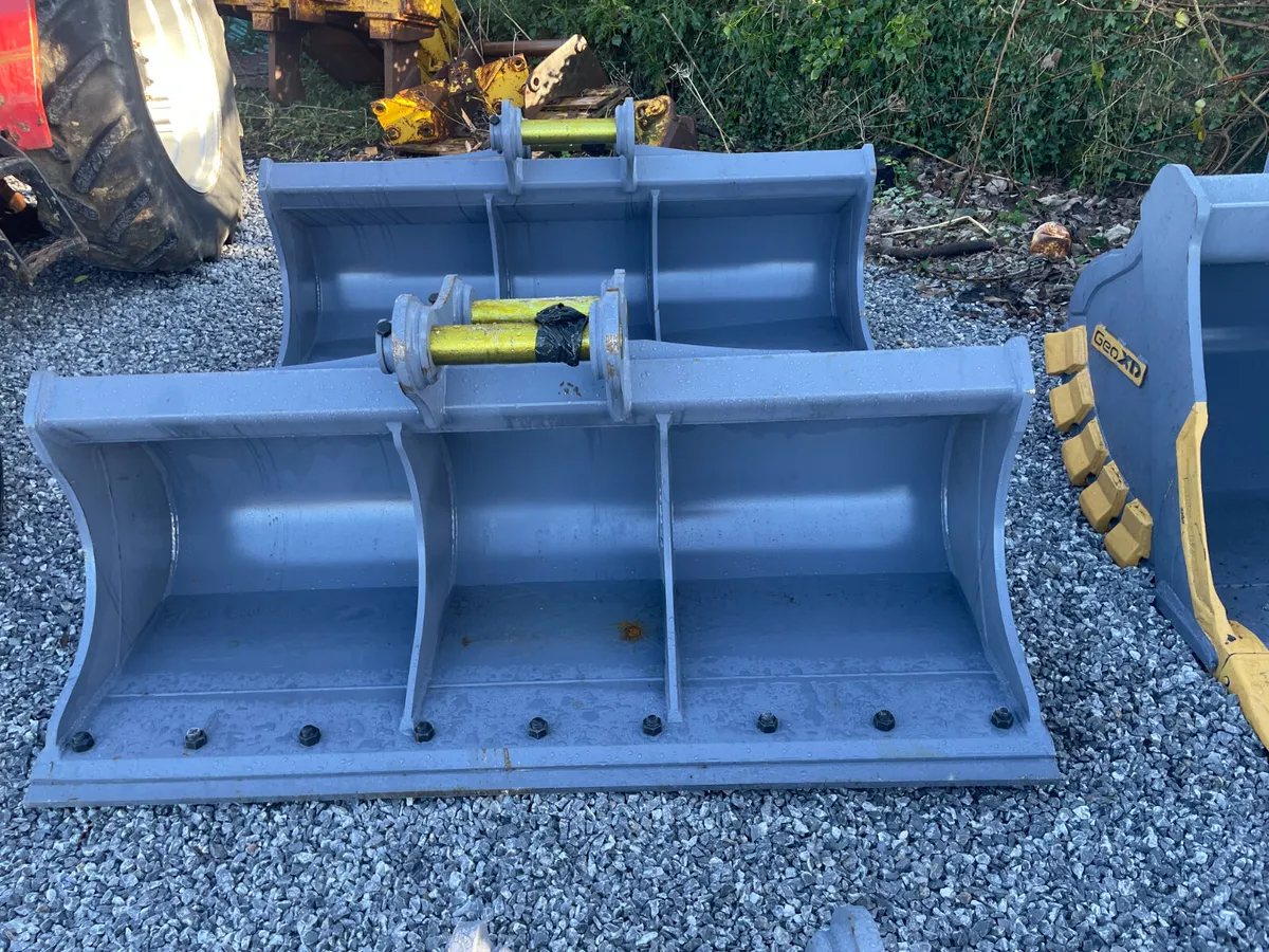 Excavator buckets - Image 4