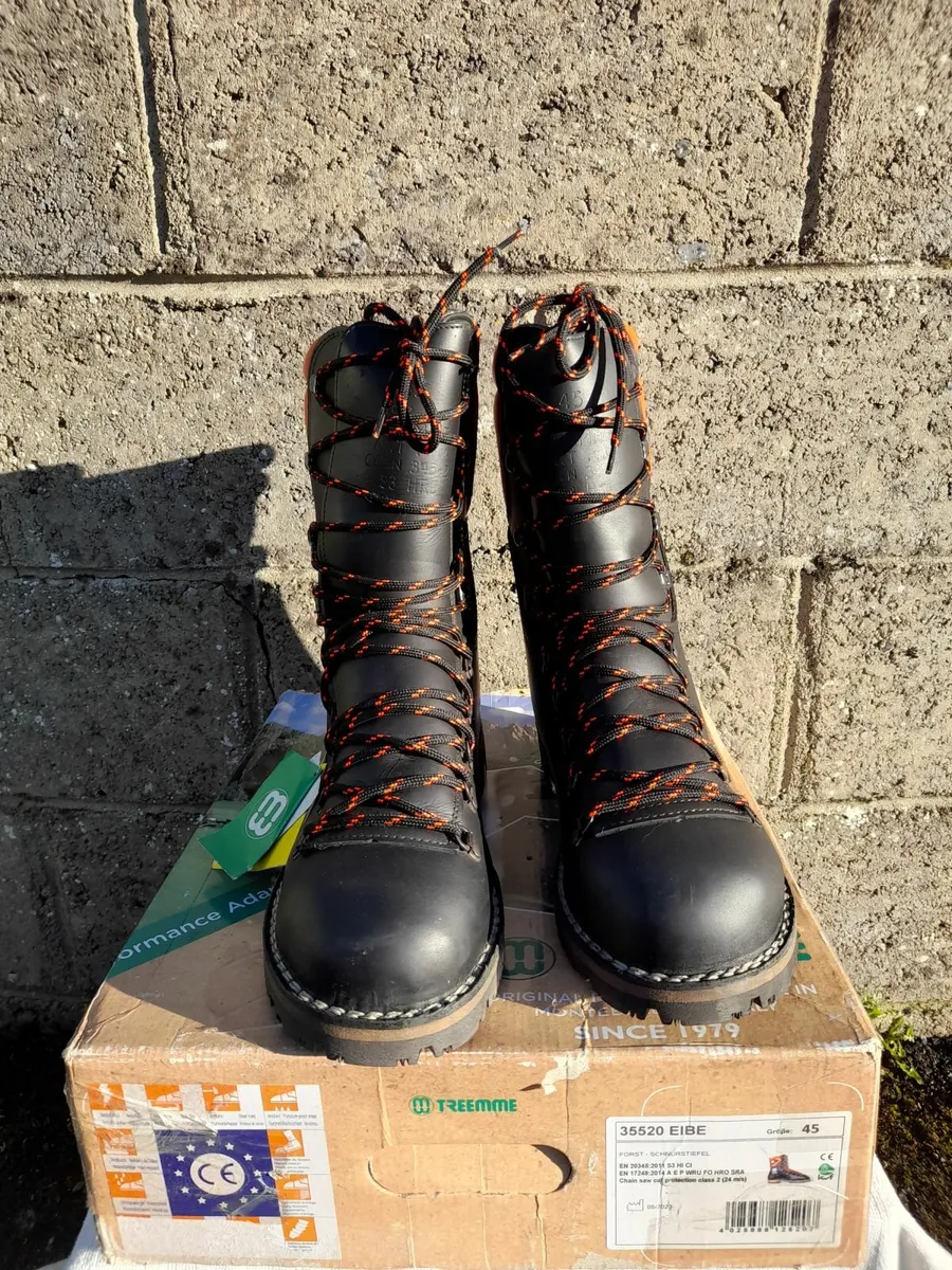 selling chainsaw boots - Image 3