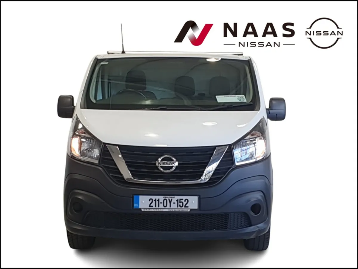 Nissan NV300 LWB 120 XE 1300 MY20 4DR - Image 2