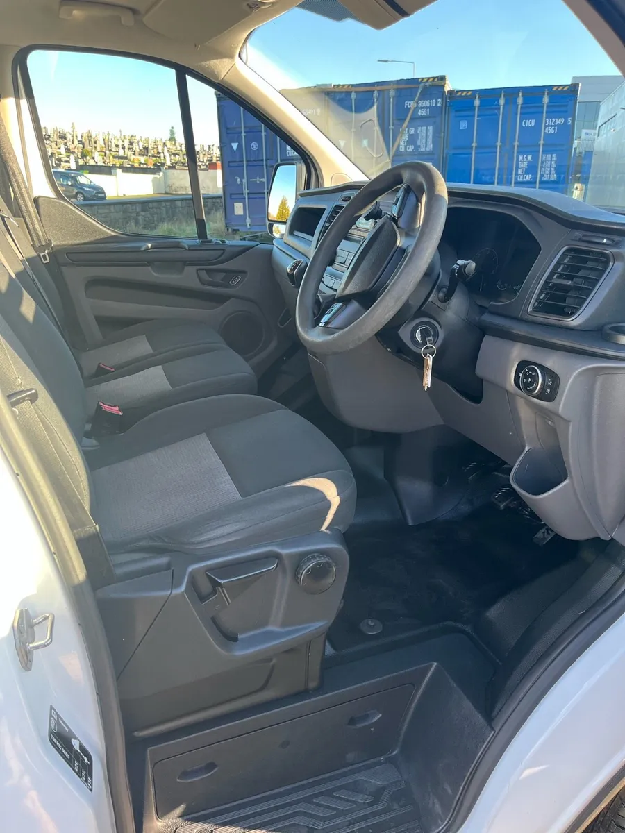 2018 Ford Transit Custom Van 2.0 Diesel - Image 3