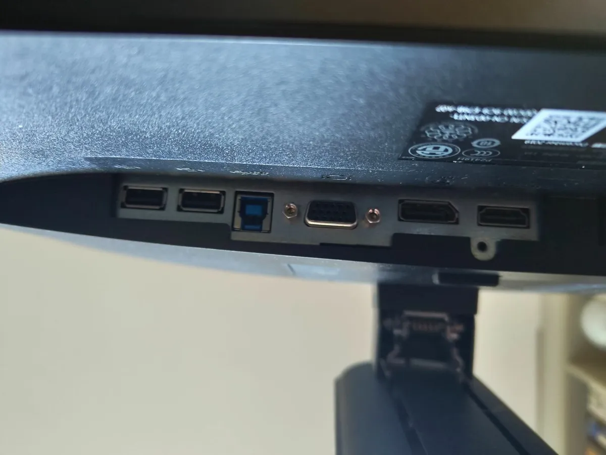 Monitor Dell P2419H Flat Panel - Image 3