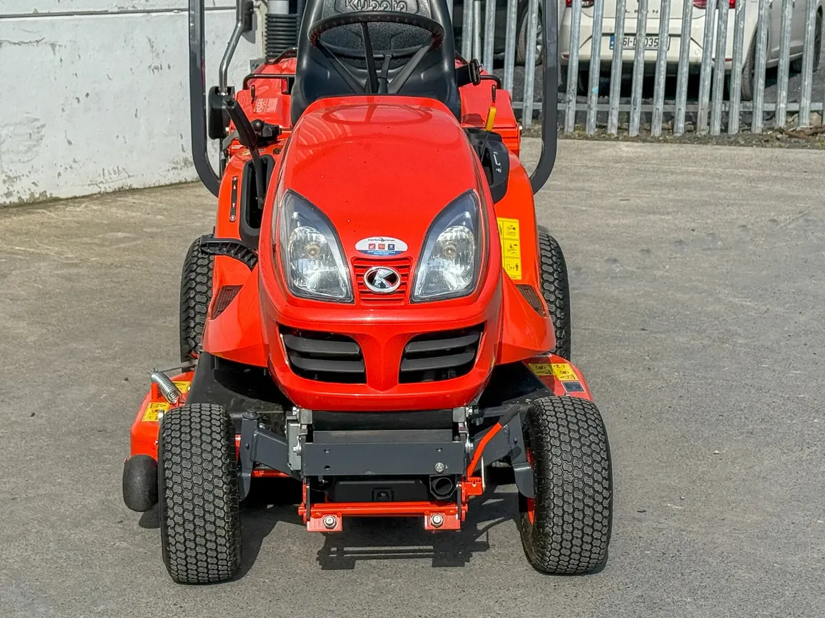 Used 2023 Kubota GR1600-II Lawnmower - Image 3