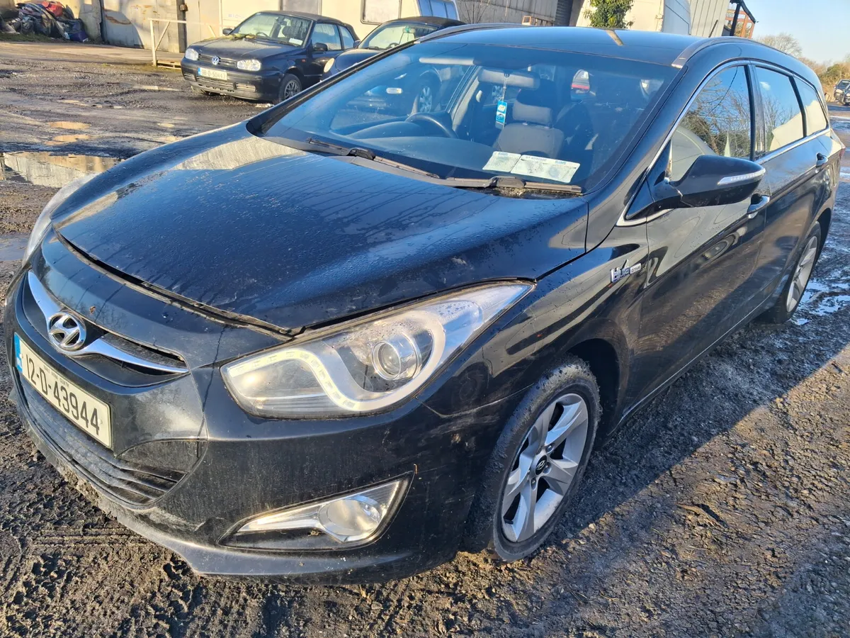 2012 Hyundai I40 parts - Image 1
