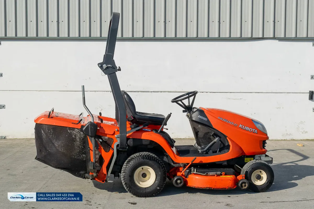 Used 2020 Kubota GR1600-II Lawnmower - Image 3
