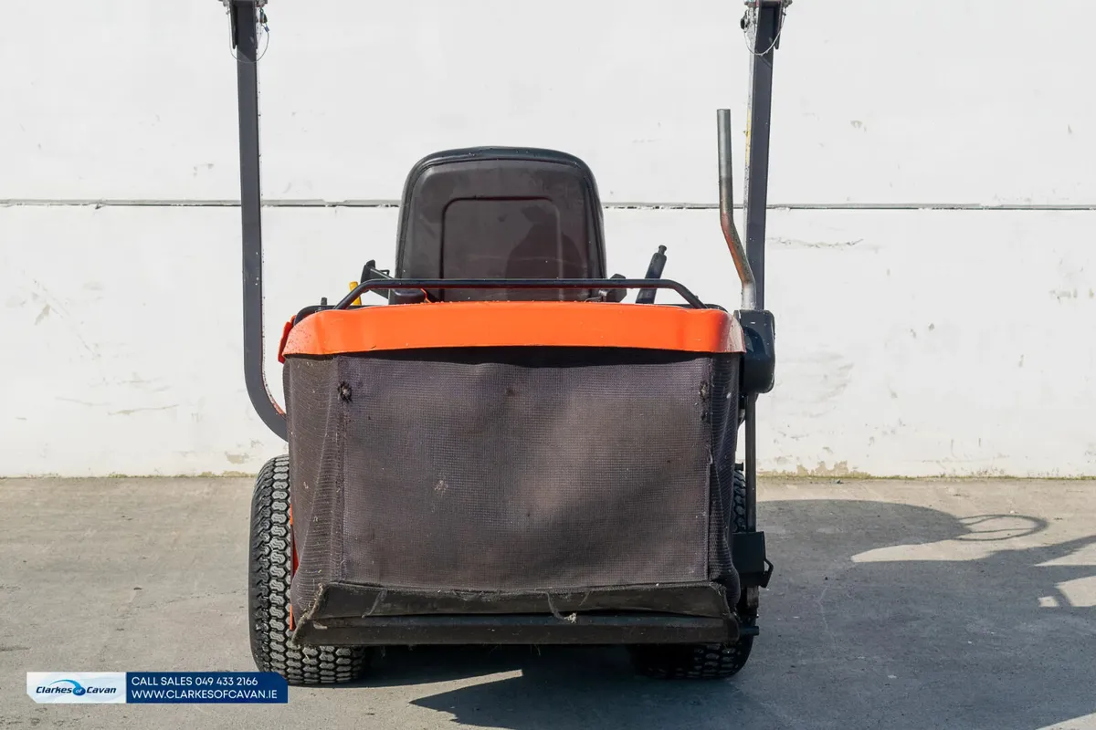 Used 2020 Kubota GR1600-II Lawnmower - Image 4