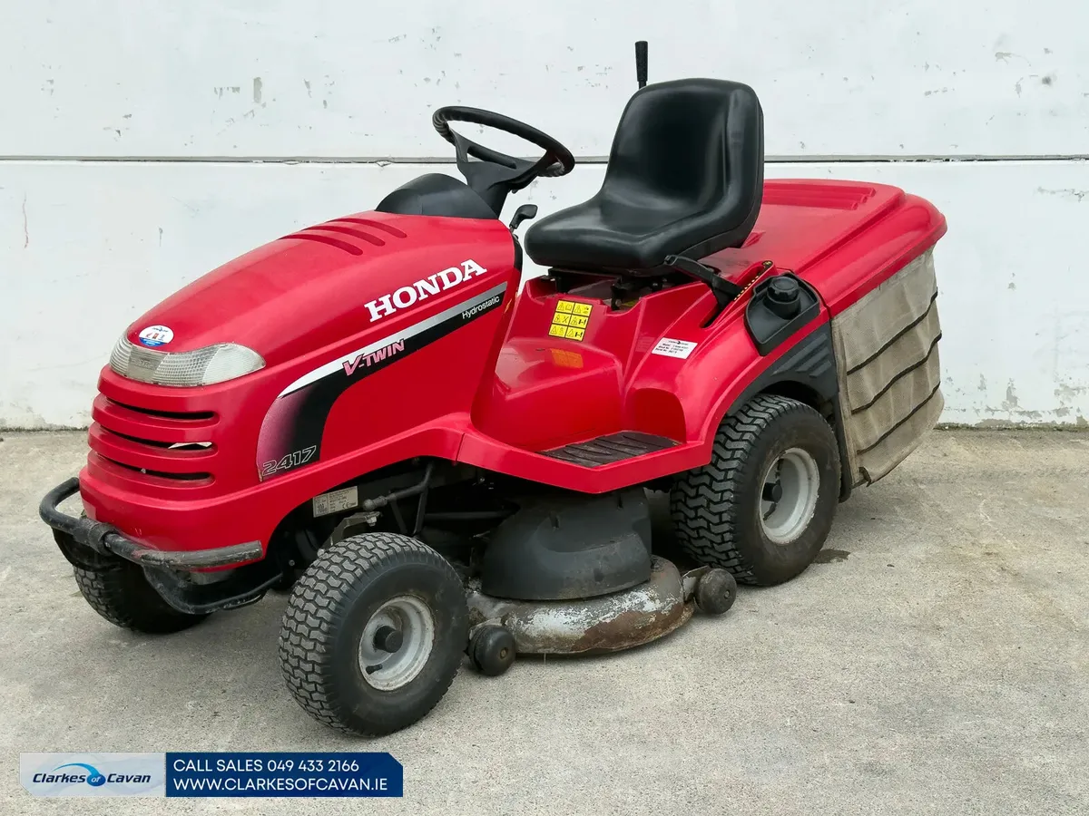 Used 2008 Honda 2417 Lawnmower - Image 2