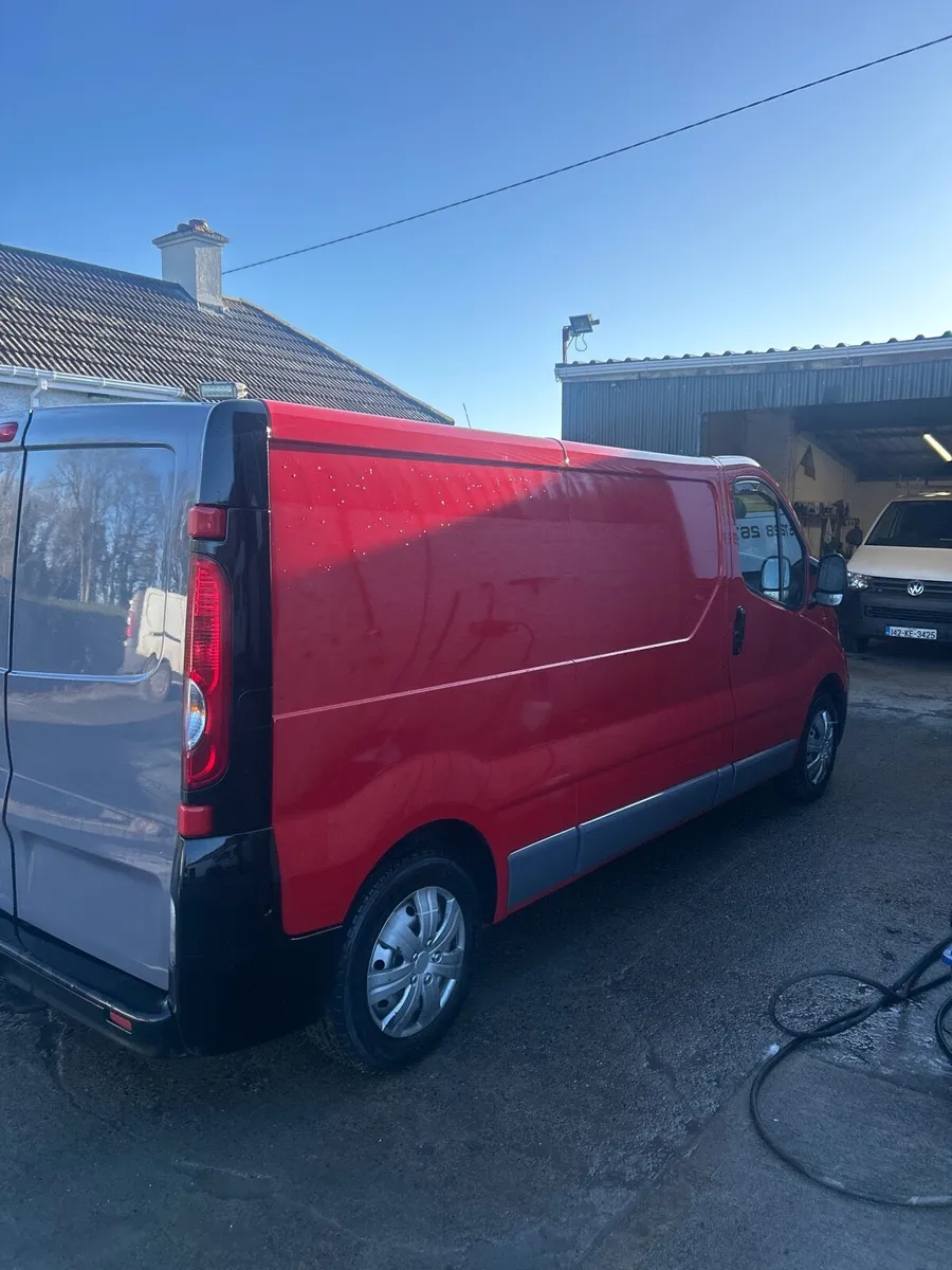Opel vivaro ( tested and taxed) - Image 3