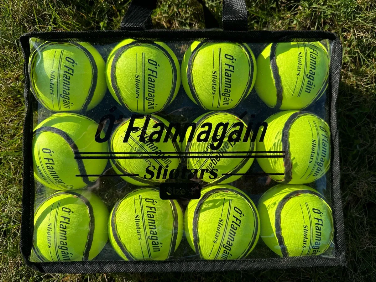 **SIZE 4 LUMINOUS YELLOW MATCH SLIOTARS** - Image 2