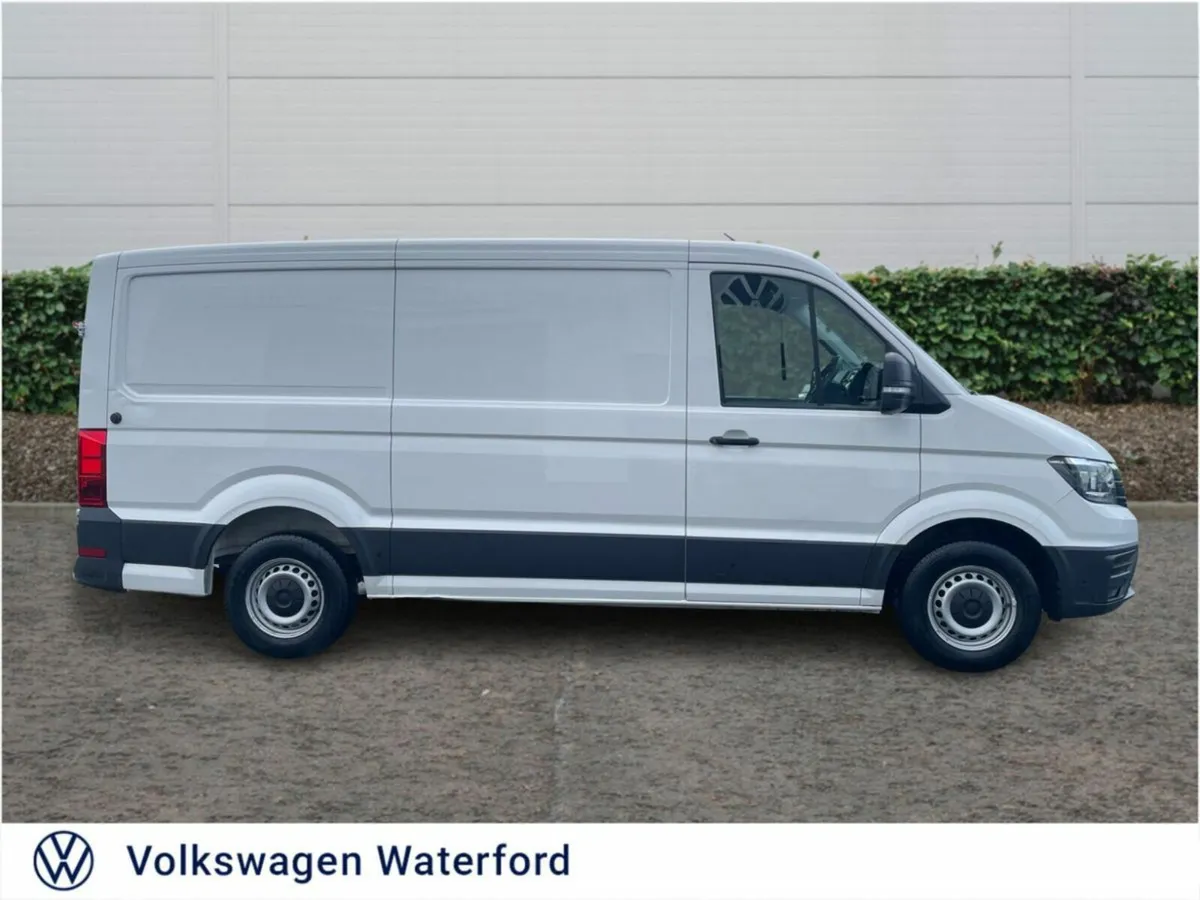 Volkswagen Crafter T30 MWB 140 HP - Image 3
