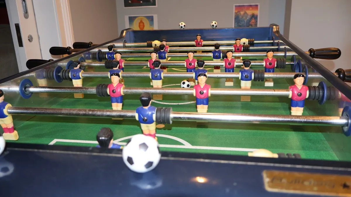 Foosball Table (with balls) - Image 4