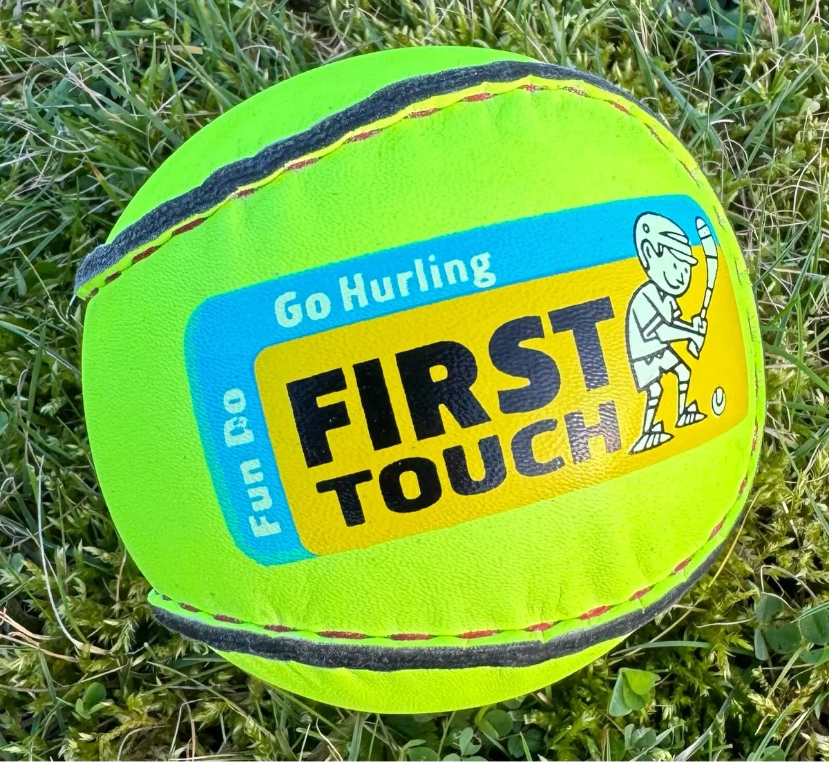 **FIRST TOUCH LUMINOUS YELLOW SLIOTARS** - Image 4