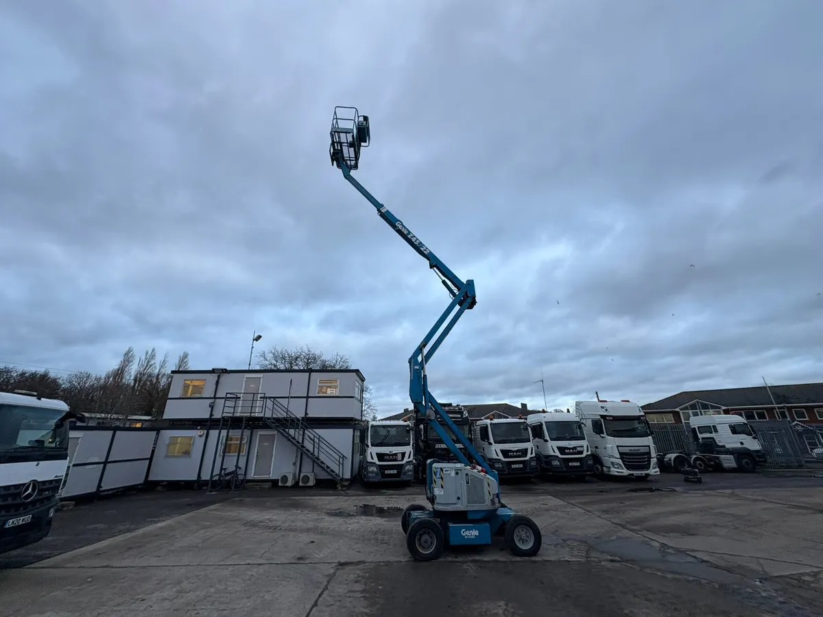 GENIE Z45/22 BI FUEL AERIAL PLATFORM - Image 1