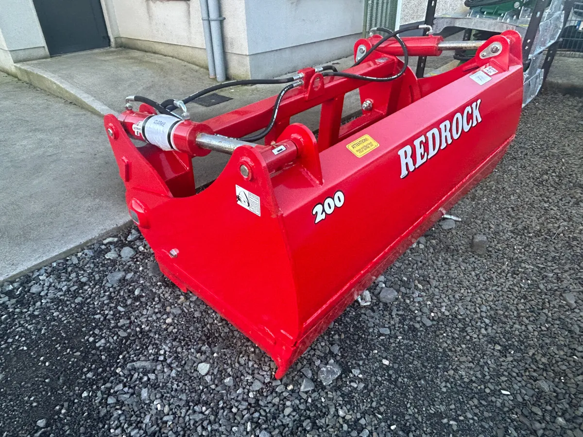 Redrock Silage Grabs in stock - Image 1
