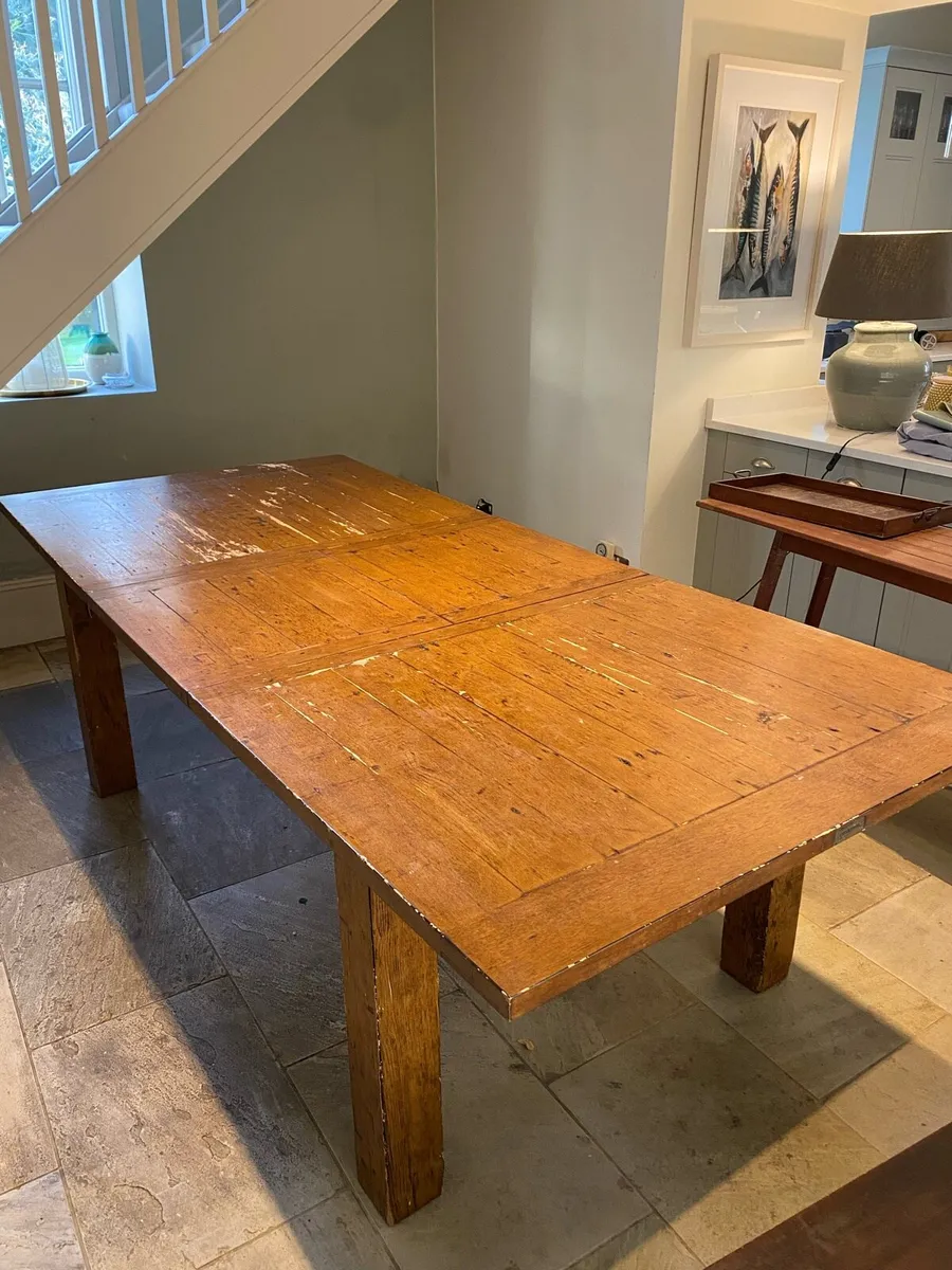 Kitchen Table and Chairs - Image 1