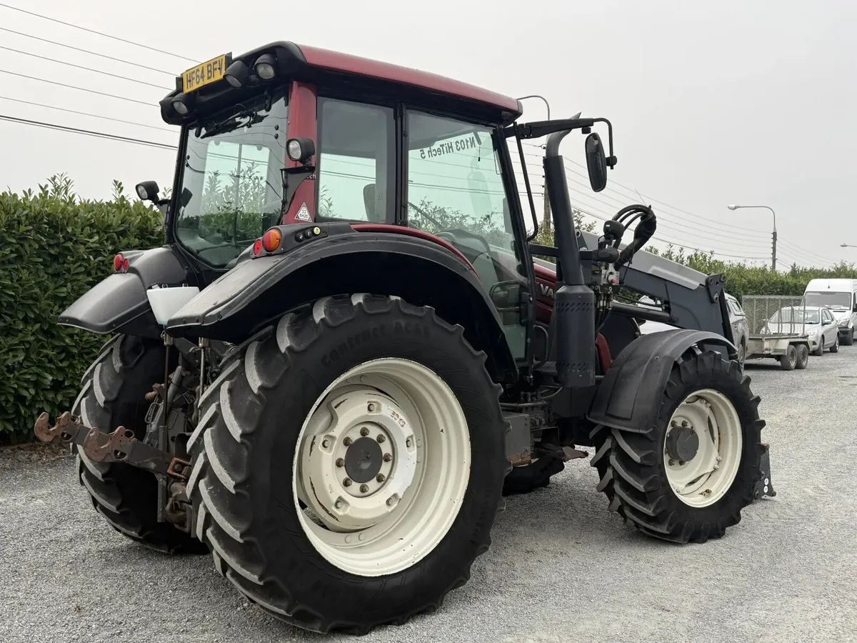 2014 Valtra N103 HiTech 5 with Loader - Image 4