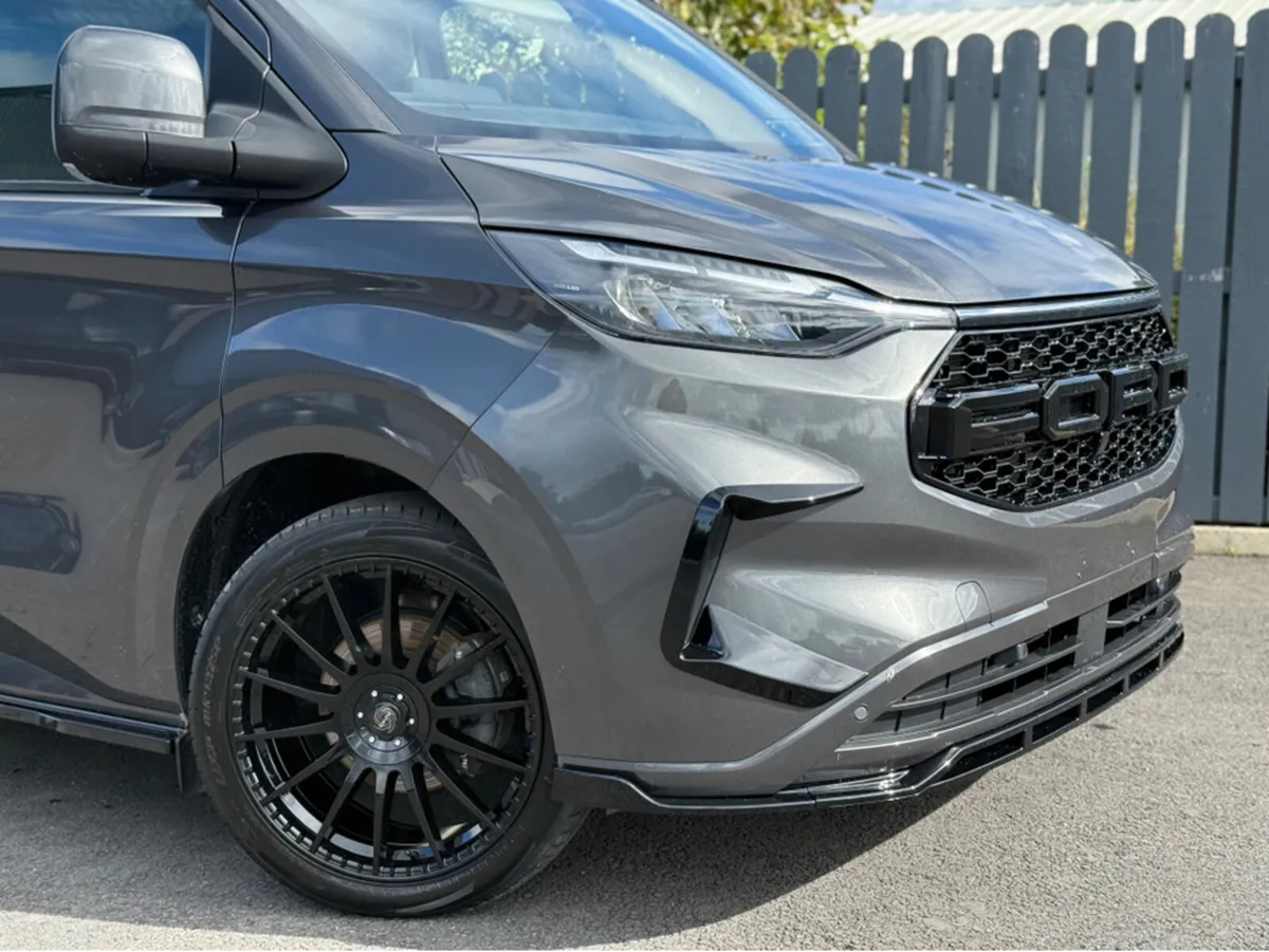 Ford Transit Custom LOWEST MILES ON THE MARKET - N - Image 3