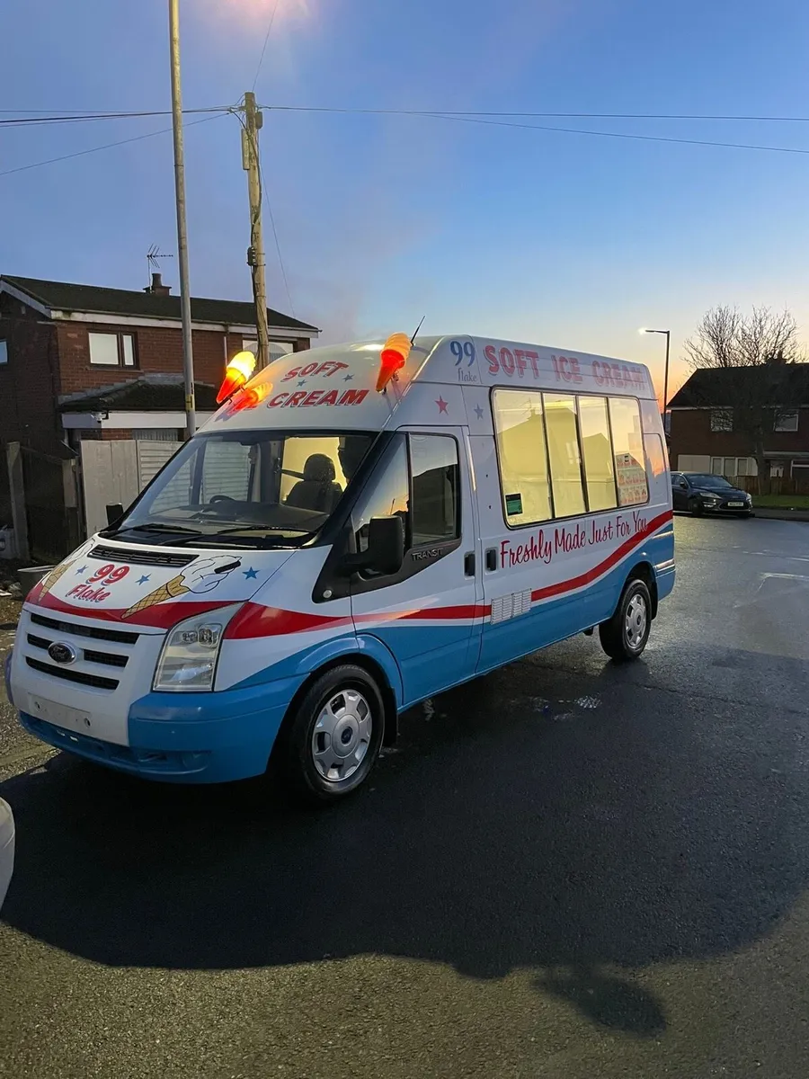 ICE CREAM VAN - Image 1