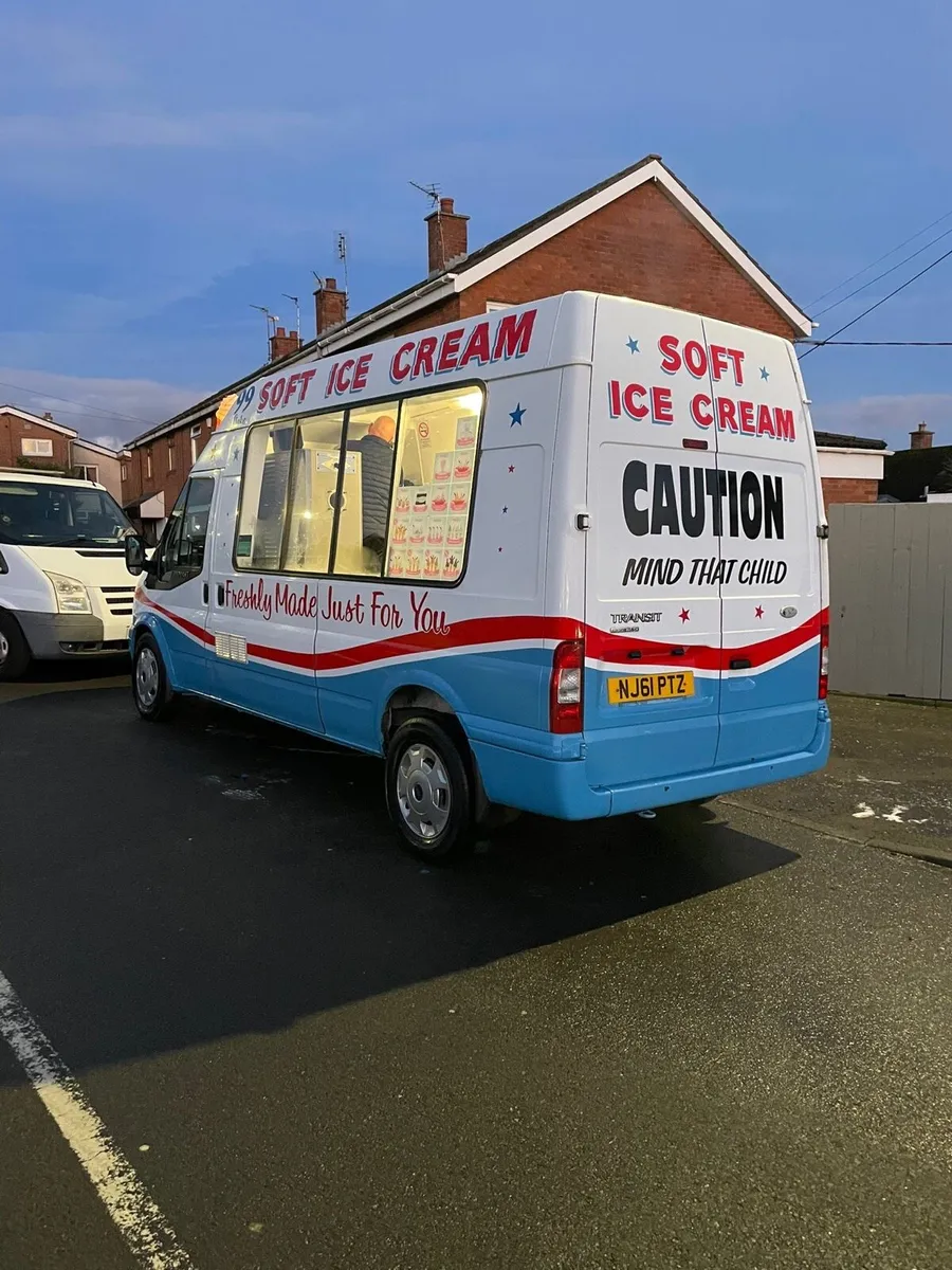 ICE CREAM VAN - Image 4