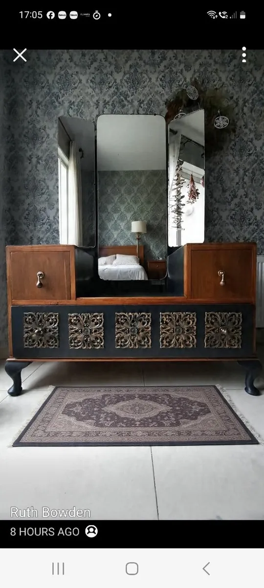 Dressing table - Image 1