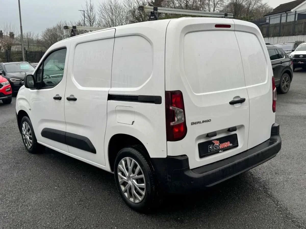 1.5 BlueHDi 1000 Enterprise M Pro Panel Van 5dr Di - Image 4