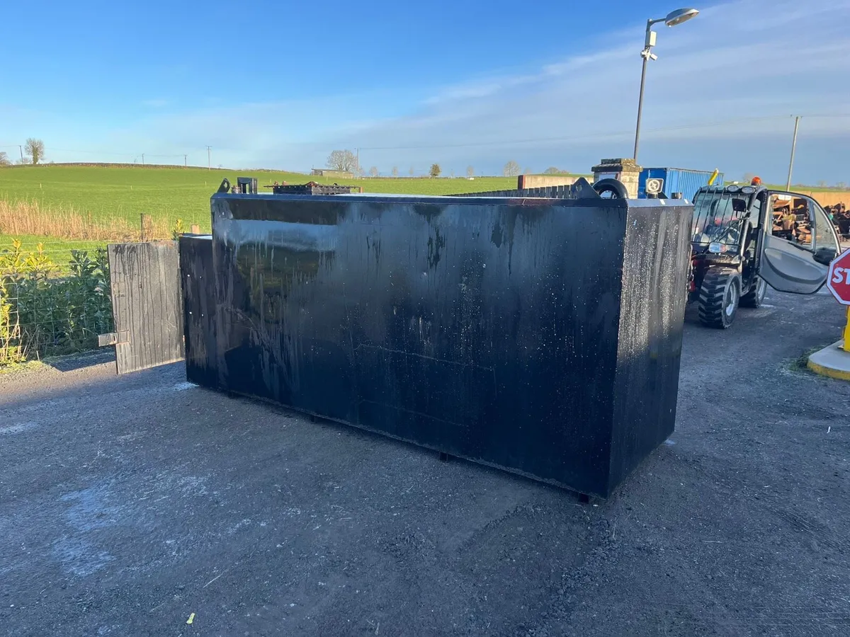 5500 litre fuel tank bowser - Image 1