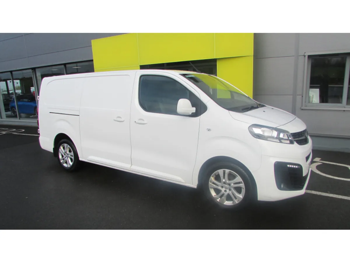 Opel Vivaro SPROTIVE 2.0 D-Turbo 140PS - Image 1