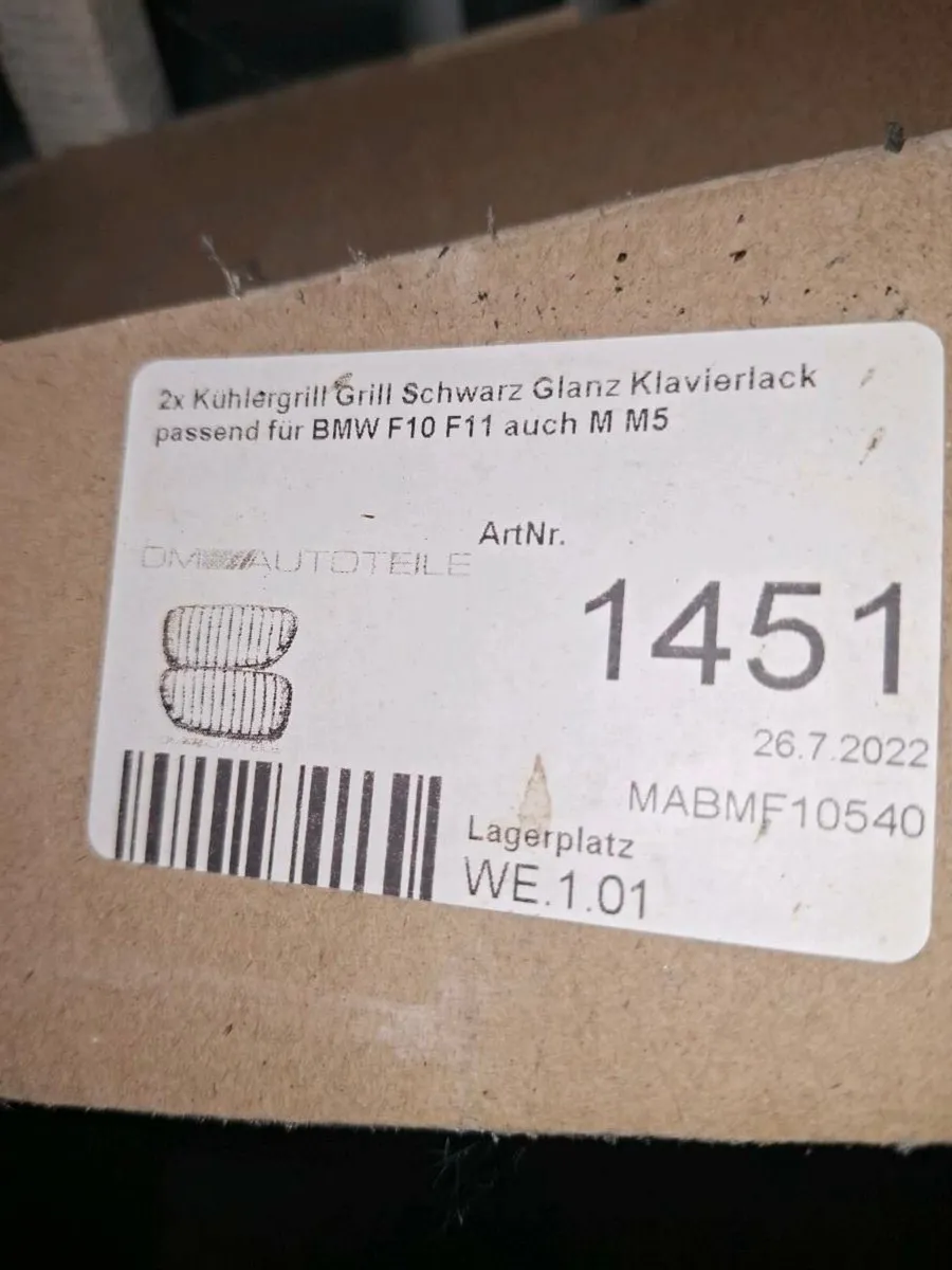 Bmw 5 series grille - Image 3