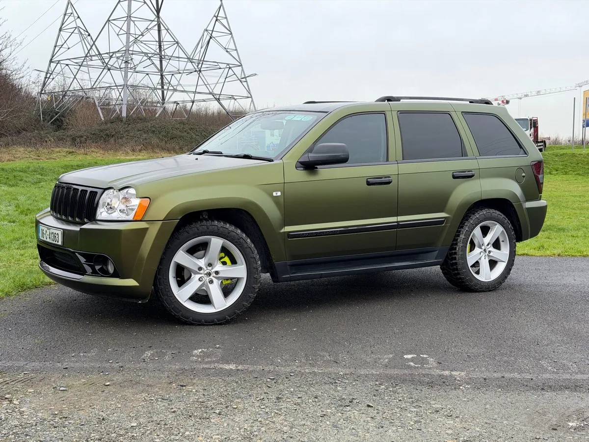 Jeep Grand Cherokee Hemi - Image 1