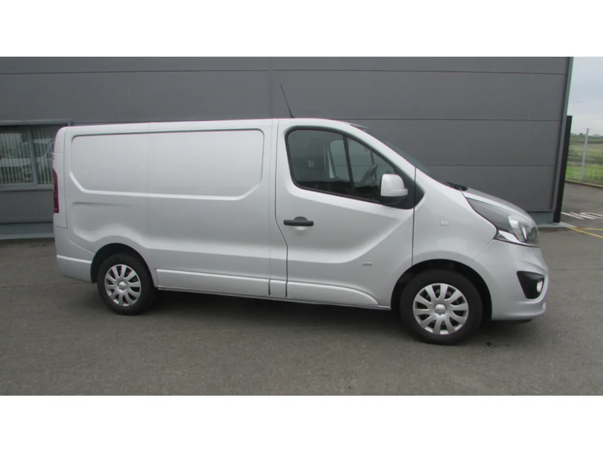 Opel Vivaro 2700 SPORT BT CDTI 5DR - Image 1