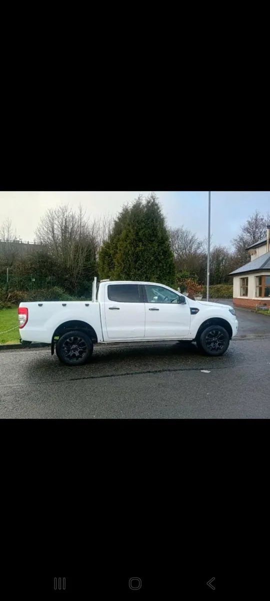 Ford Ranger 2019/// long doe and tax!!4x4 - Image 2