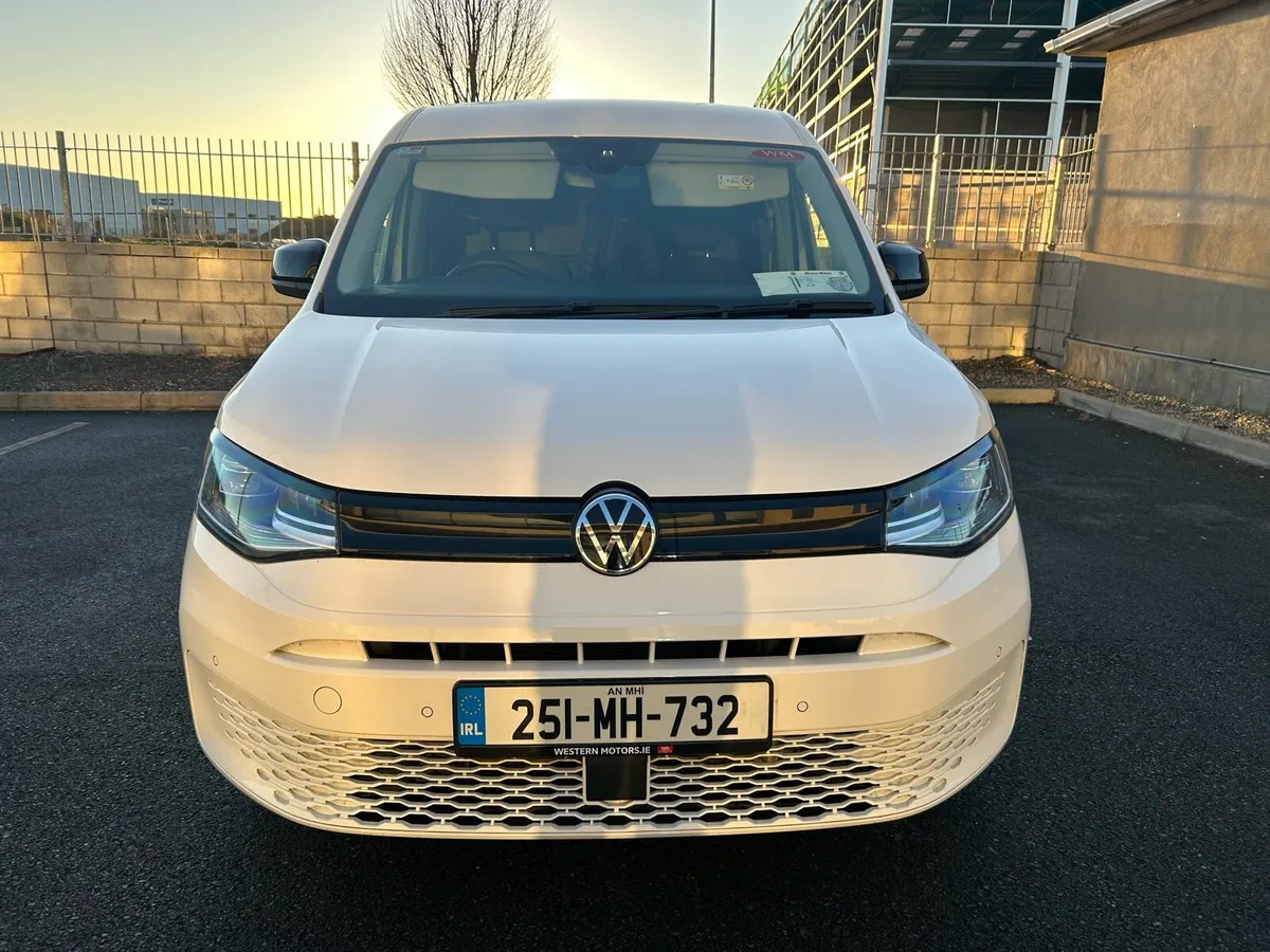 VW Caddy Edition 2.0L TDI - Image 3