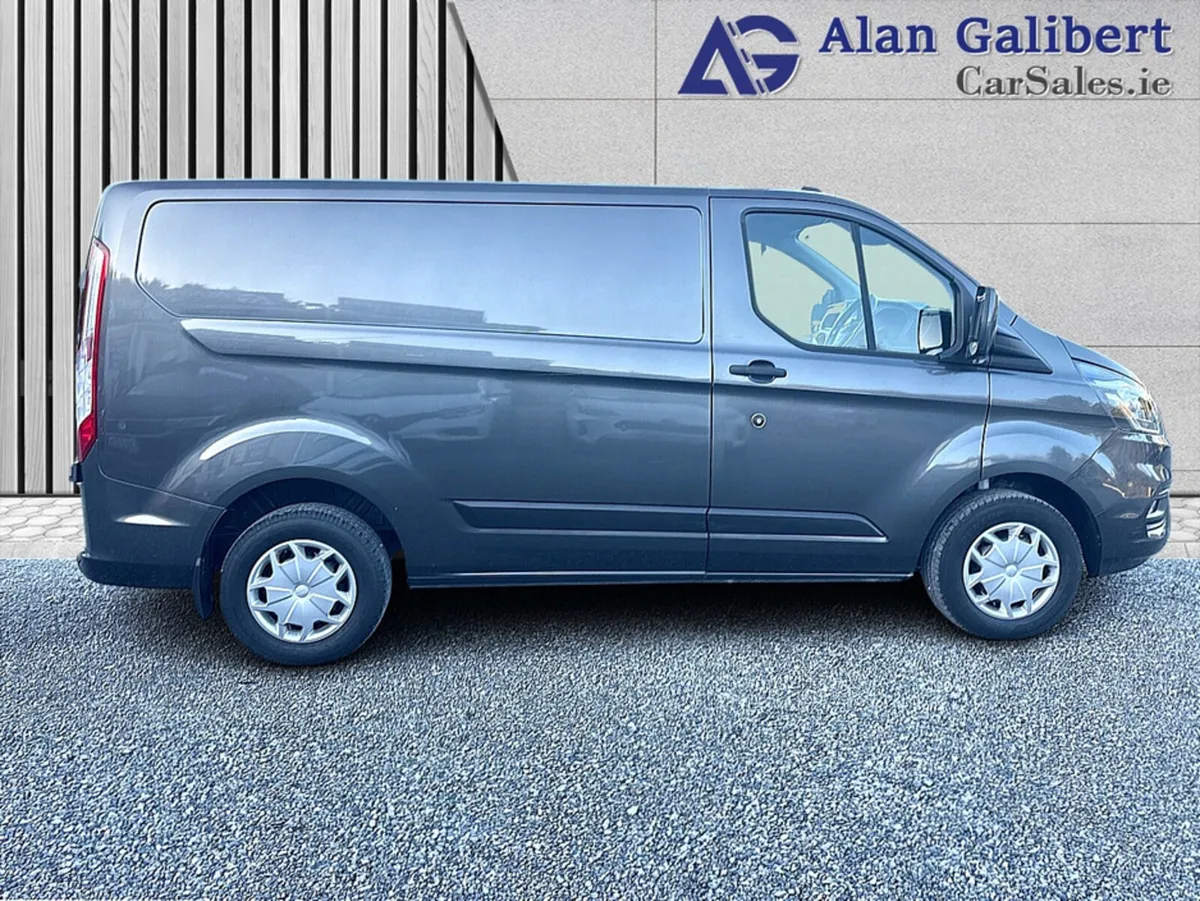 Ford Transit Custom TREND 2.0 TDI SWB  €66 PW Plus - Image 3