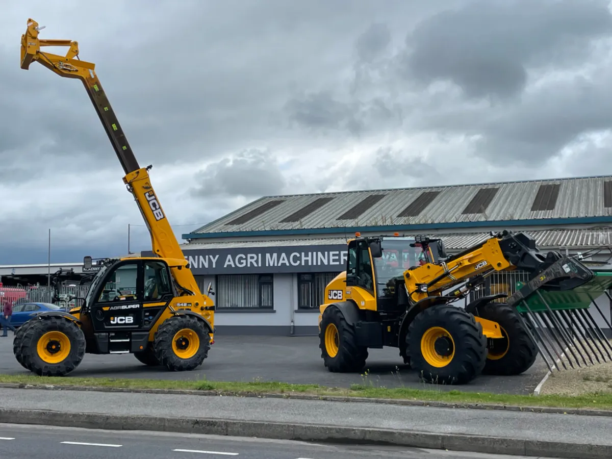 Jcb load all,TM loaders,artic wheel loaders s - Image 1