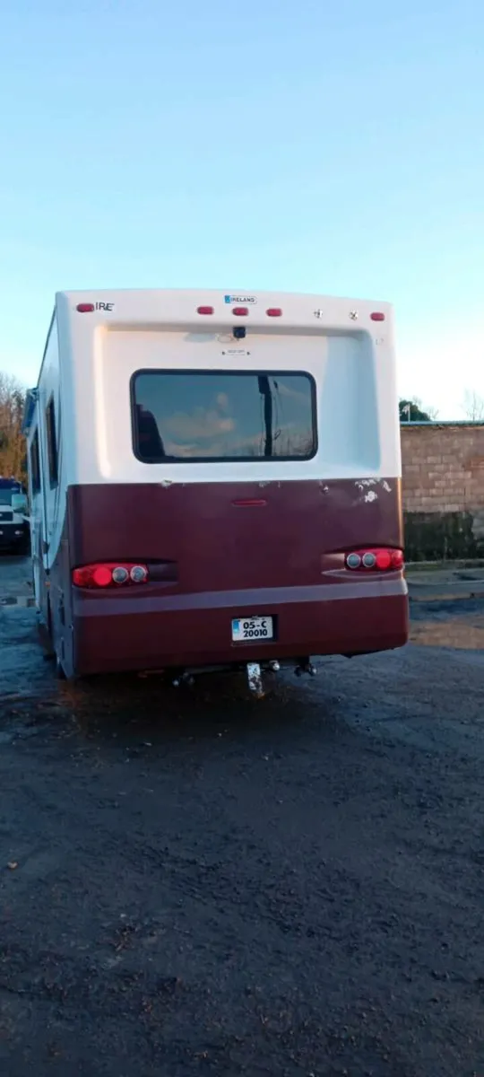 Ford Camper truck - Image 2