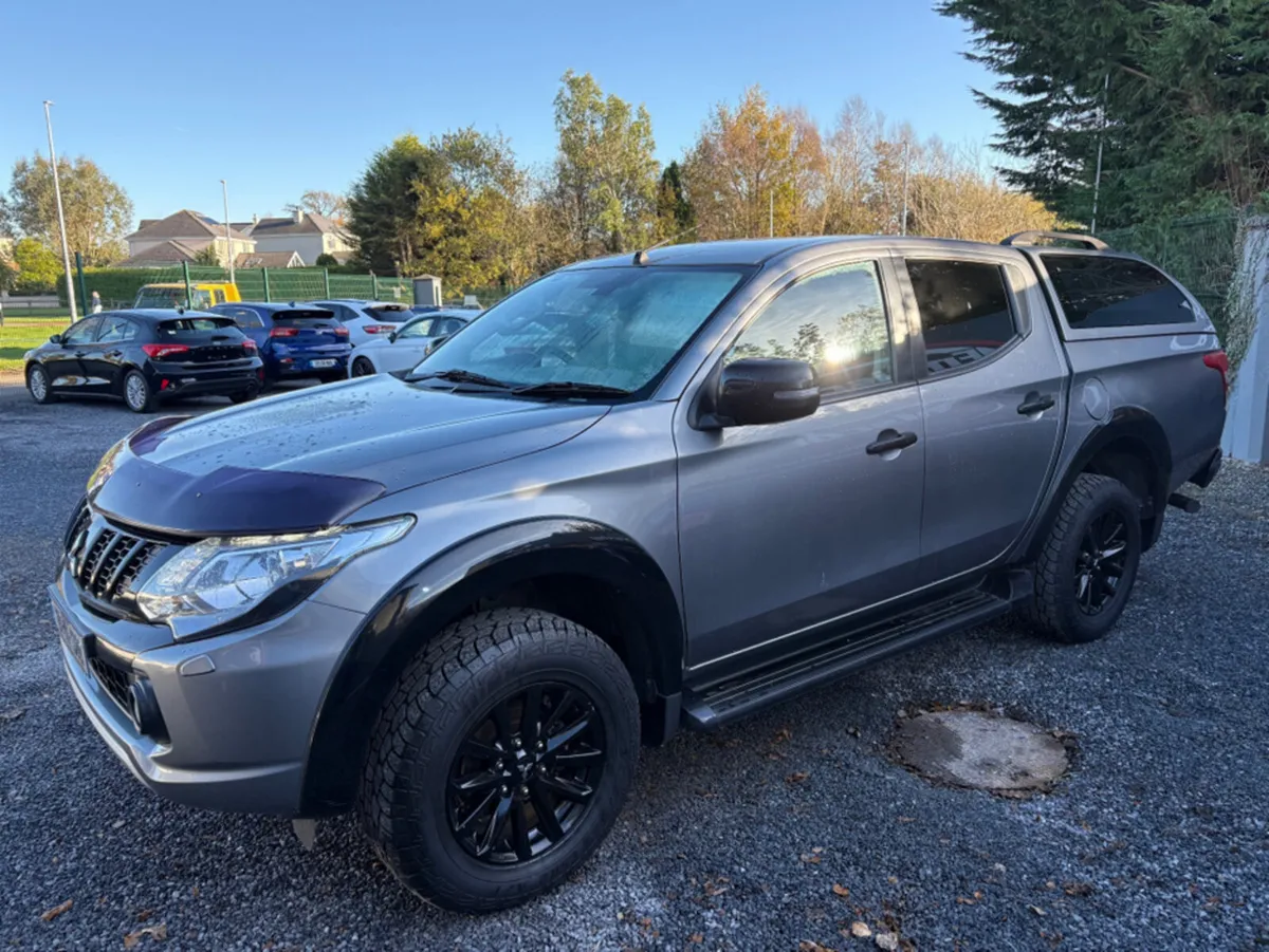 Mitsubishi L200 SUPERCHARGER BLACK EDITION 18M 4DR - Image 3