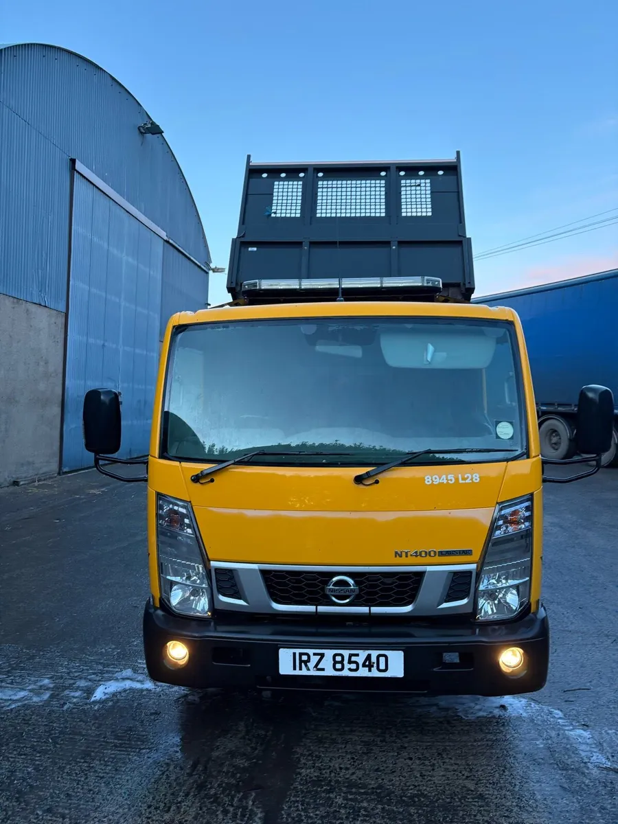 2015 Nissan Cabstar NT400 45.150 - Image 3