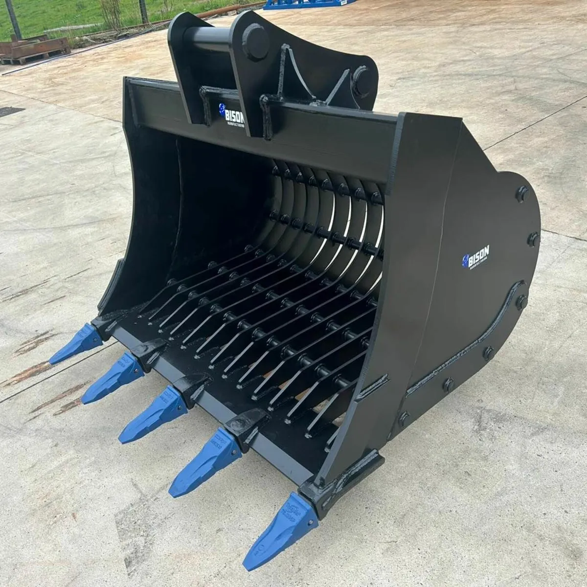 3-20T Excavator Riddle Buckets - Image 4