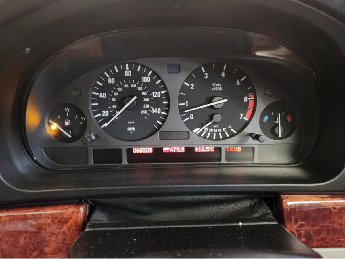 BMW 5-Series 535  STUNNING CAR LOW MILEAGE ONLY 68 - Image 4